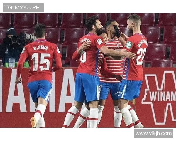 广州足球队积分榜领跑以80分稳居冠军赛首位