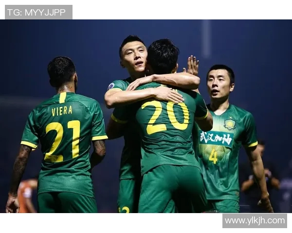 南京足球队强势领跑城市联赛积分榜以99分稳居第一名